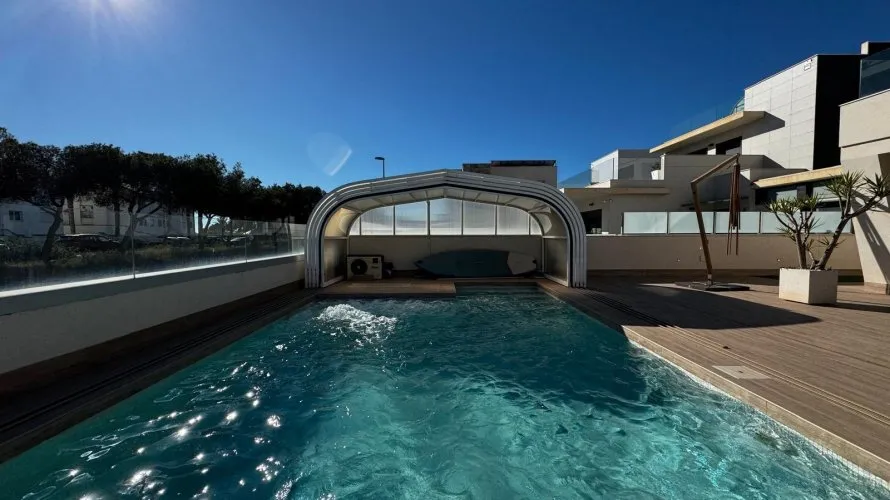 Villa de 4 dormitorios en Campoamor, Spain No. 1214 № 2