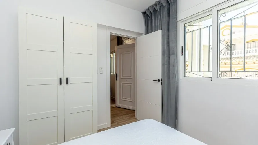 Сasa de 82m² en La Florida, Spain No. 1062 № 17