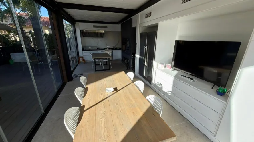 Villa de 6 dormitorios en Benidorm, Spain No. 246 № 17