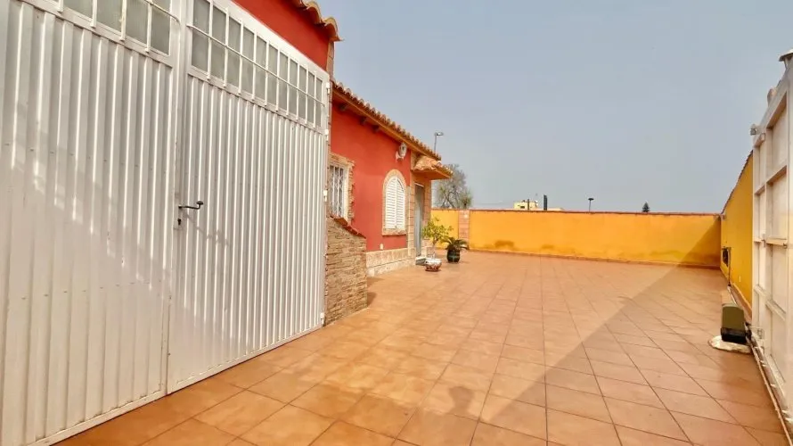 Apartamento de 2 dormitorios en Torrevieja, Spain No. 1056 № 3