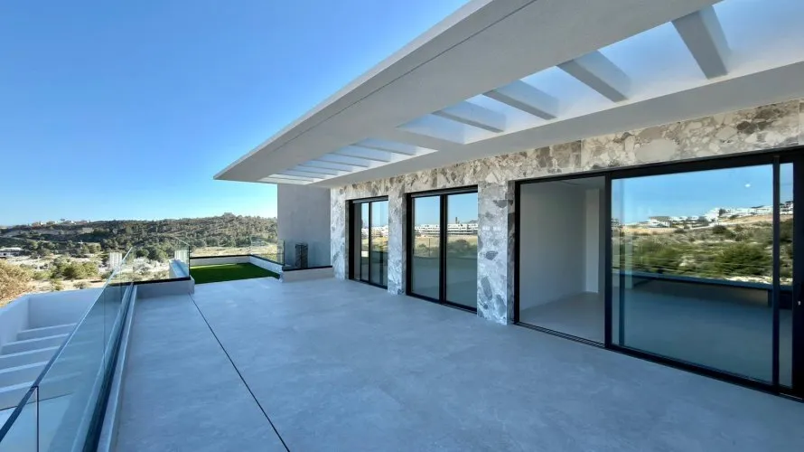 Apartamento de 2 dormitorios en Finestrat, Spain No. 979