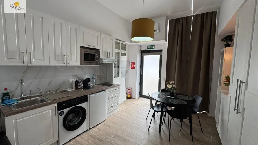 Apartamento de 1 dormitorio en Valencia, Spain No. 815 № 5