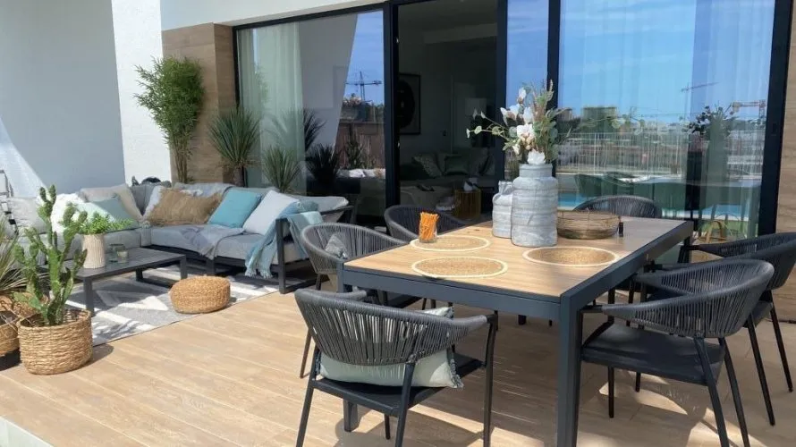 Apartamento de 3 dormitorios en Finestrat, Spain No. 365
