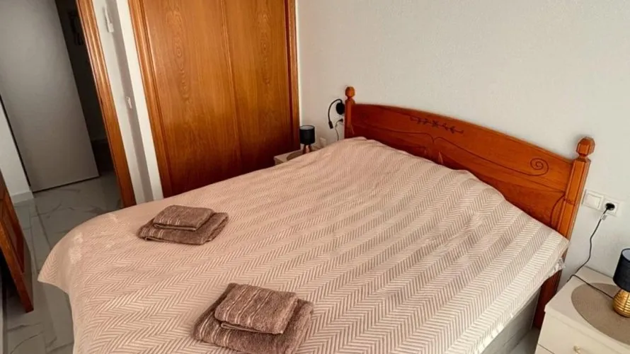 Apartamento de 3 dormitorios en Torrevieja, Spain No. 1321 № 20