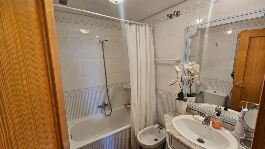 Apartamento de 2 dormitorios en Torreblanca, Spain No. 945 № 9