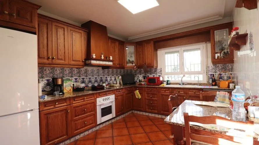 Apartamento de 5 dormitorios en El Chaparral, Spain No. 562 № 4
