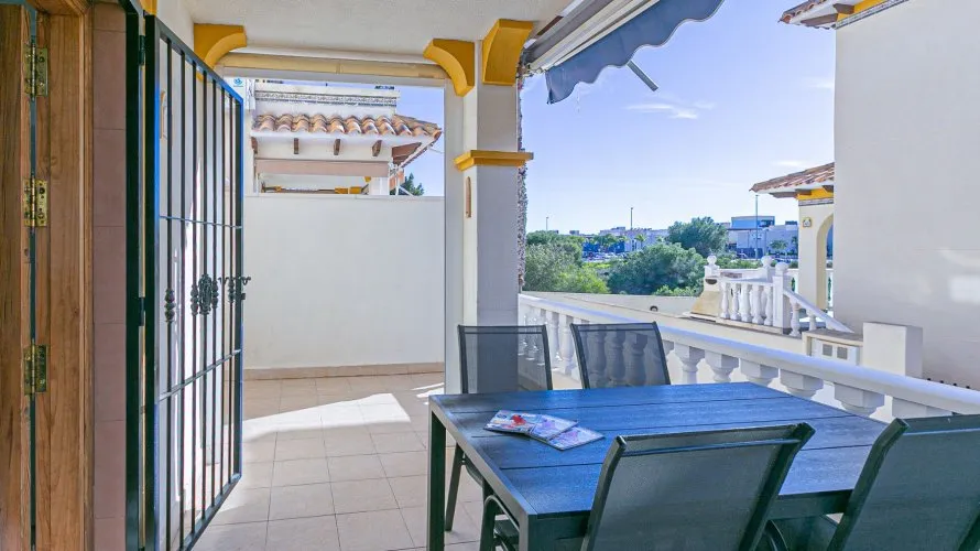 Apartamento de 74m² en Playa Flamenca II, Spain No. 1083 № 3