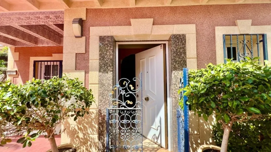 Villa de 3 dormitorios en Torrevieja, Spain No. 120 № 24