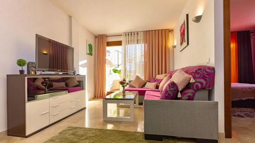 Apartamento de 2 dormitorios en Torrevieja, Spain No. 541 № 8