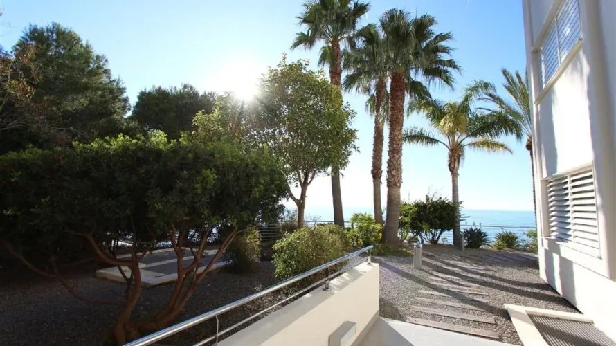 Apartamento de 260m² en El Mascarat, Spain No. 914 № 5