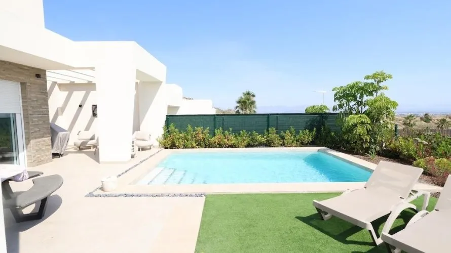 Villa de 3 dormitorios en Algorfa, Spain No. 1377 № 17