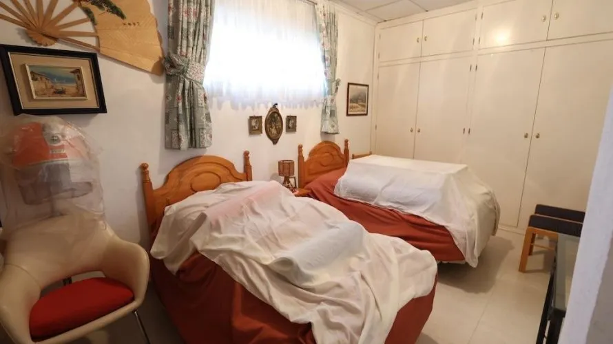 Apartamento de 5 dormitorios en Alicante, Spain No. 926 № 10