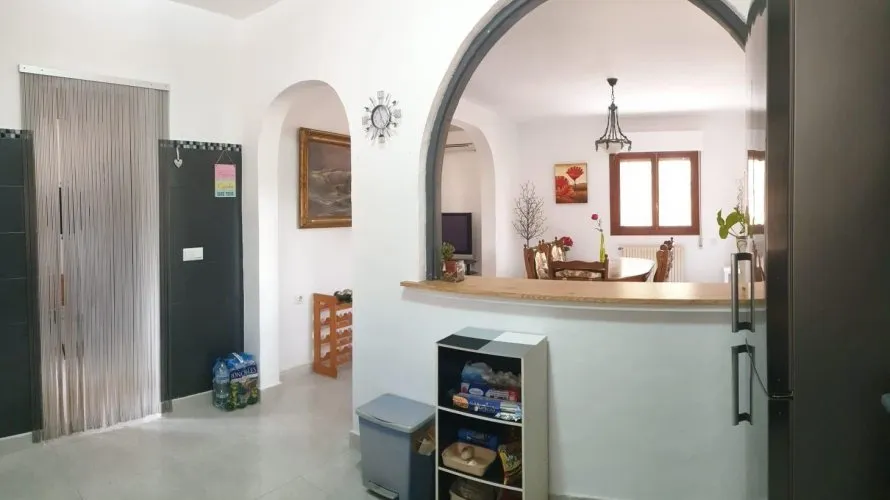 Villa de 6 dormitorios en Alicante, Spain No. 242 № 9