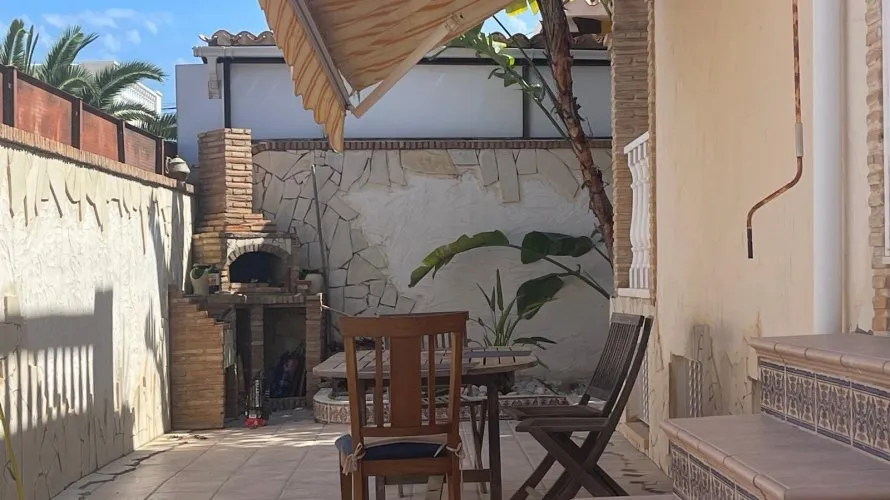 Сasa de 5 dormitorios en Torrevieja, Spain No. 802 № 25