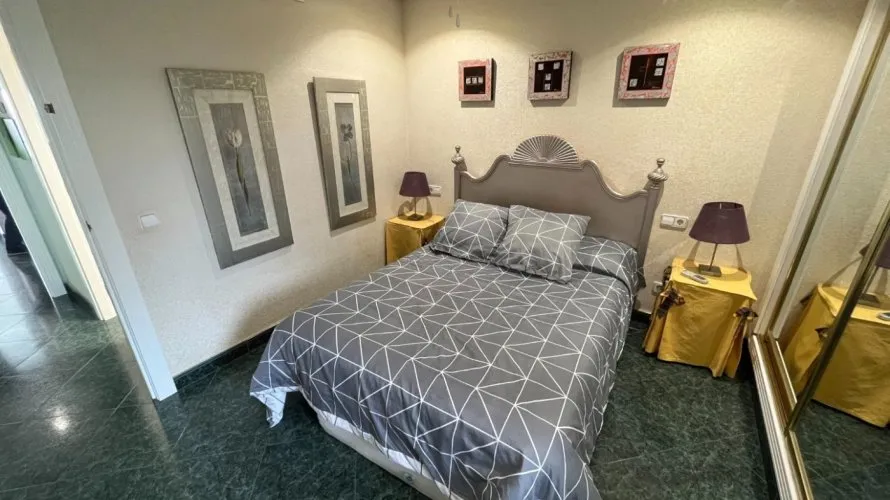 Apartamento de 2 dormitorios en Benidorm, Spain No. 392 № 7