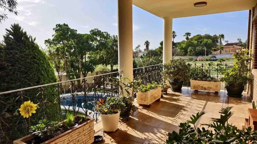 Villa de 5 dormitorios en Ciudad Quesada, Spain No. 105 № 12