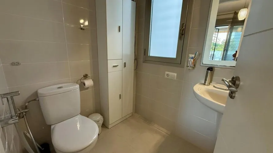 Apartamento de 3 dormitorios en Torrevieja, Spain No. 167 № 21