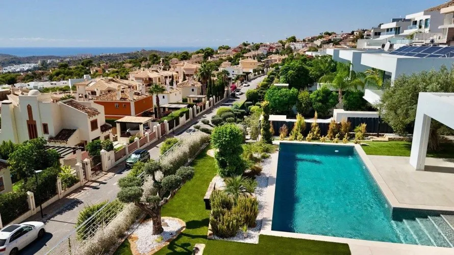 Villa de 890m² en Benidorm, Spain No. 832 № 4