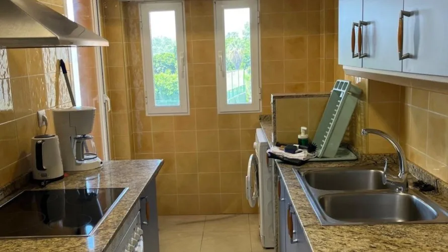 Apartamento de 2 dormitorios en Dénia, Spain No. 1319 № 20