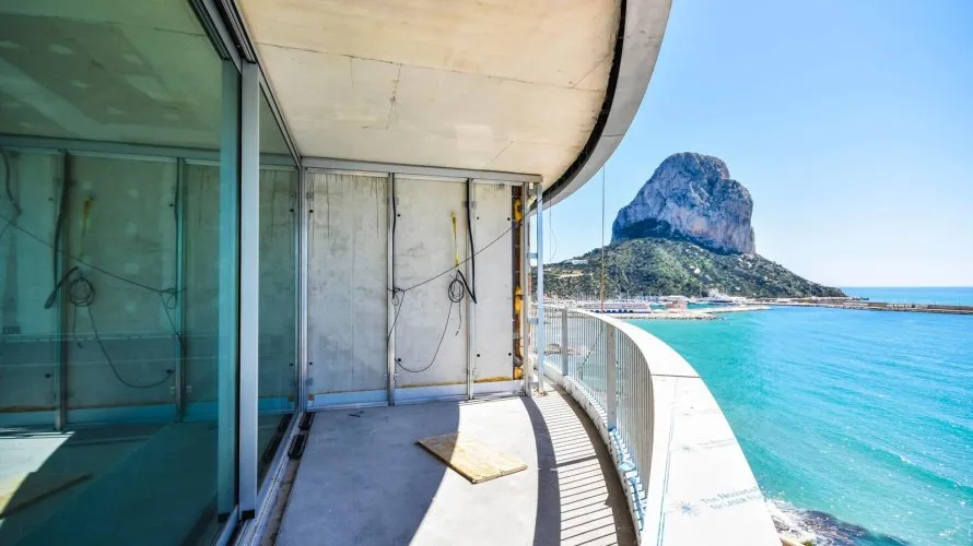 Apartamento de 4 dormitorios en Calpe, Spain No. 547 № 19