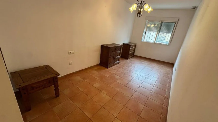Apartamento de 2 dormitorios en Benaguasil, Spain No. 1178 № 8