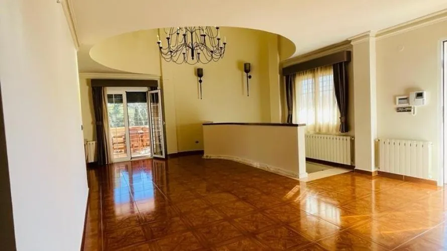 Villa de 4 dormitorios en Torrevieja, Spain No. 99 № 4