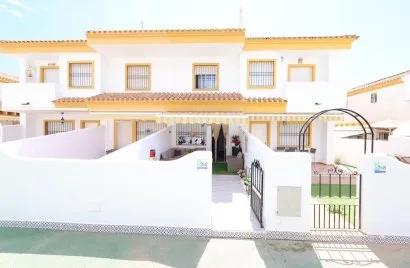 Dúplex de 2 dormitorios en Pilar de la Horadada, Spain No. 1248