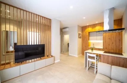 Apartamento de 2 dormitorios en Alicante, Spain No. 1058