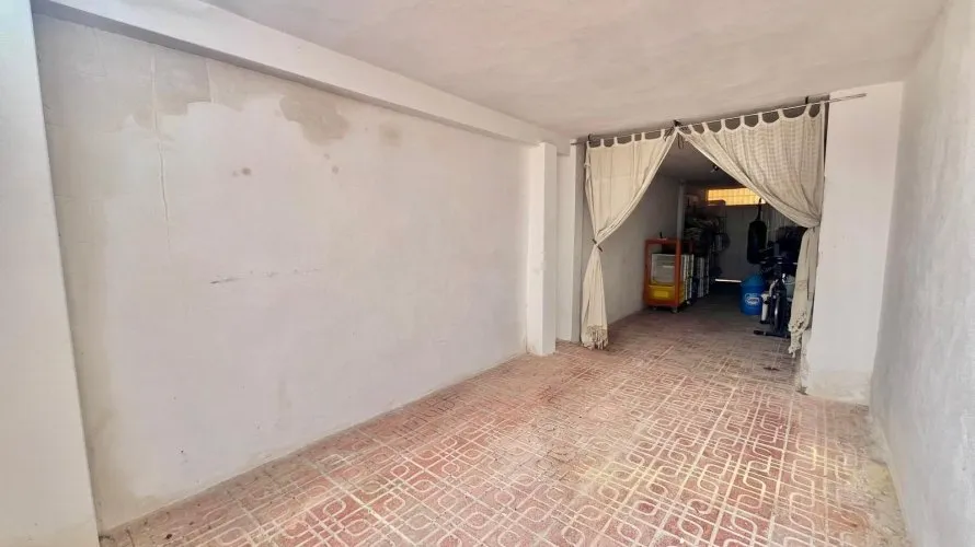 Apartamento de 2 dormitorios en Torrevieja, Spain No. 1056 № 23