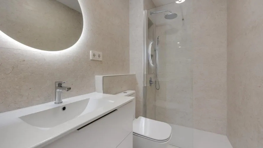 Apartamento de 3 dormitorios en Torrevieja, Spain No. 903 № 20