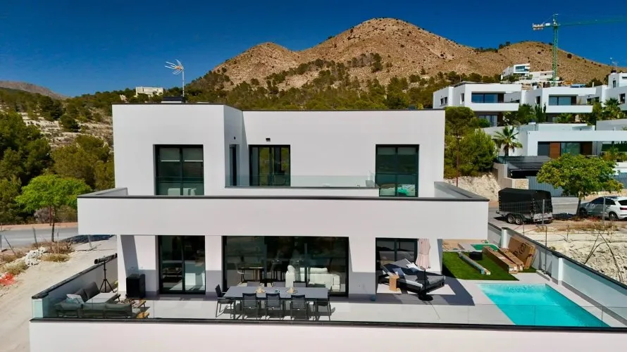 Villa de 3 dormitorios en Finestrat, Spain No. 1054 № 28