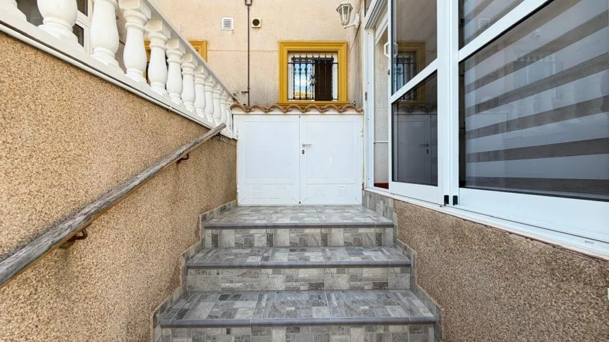 Сasa de 2 dormitorios en Campoamor, Spain No. 980 № 10