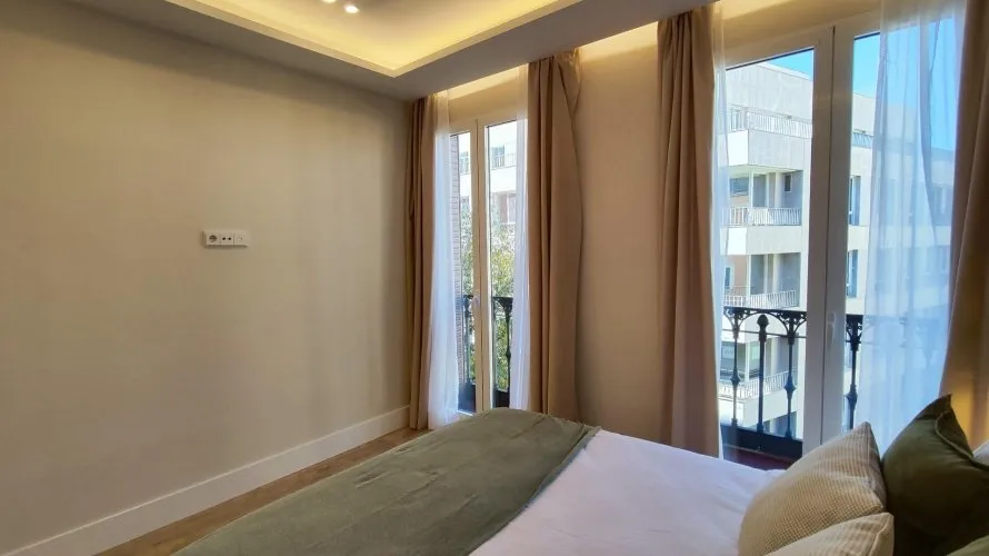 Apartamento de 2 dormitorios en Madrid, Spain No. 643 № 9