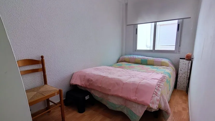 Apartamento de 2 dormitorios en Torrevieja, Spain No. 1030 № 11
