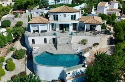 Villa de 3 dormitorios en Altea, Spain No. 1273