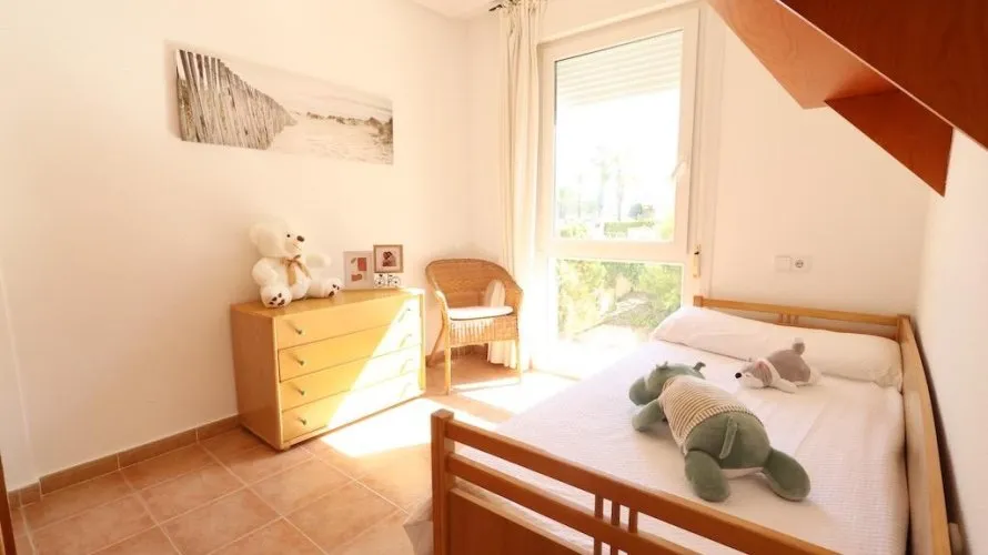 Сasa de 3 dormitorios en Cabo Roig, Spain No. 1410 № 11