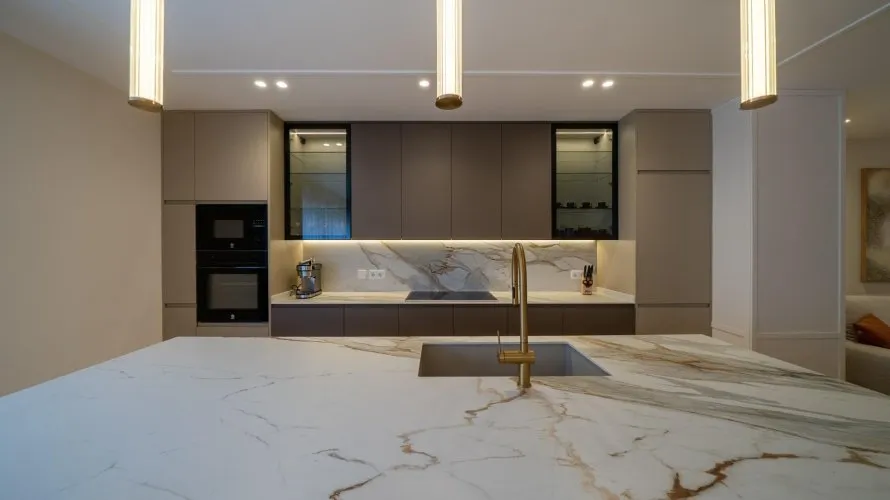 Apartamento de 3 dormitorios en Madrid, Spain No. 87 № 14