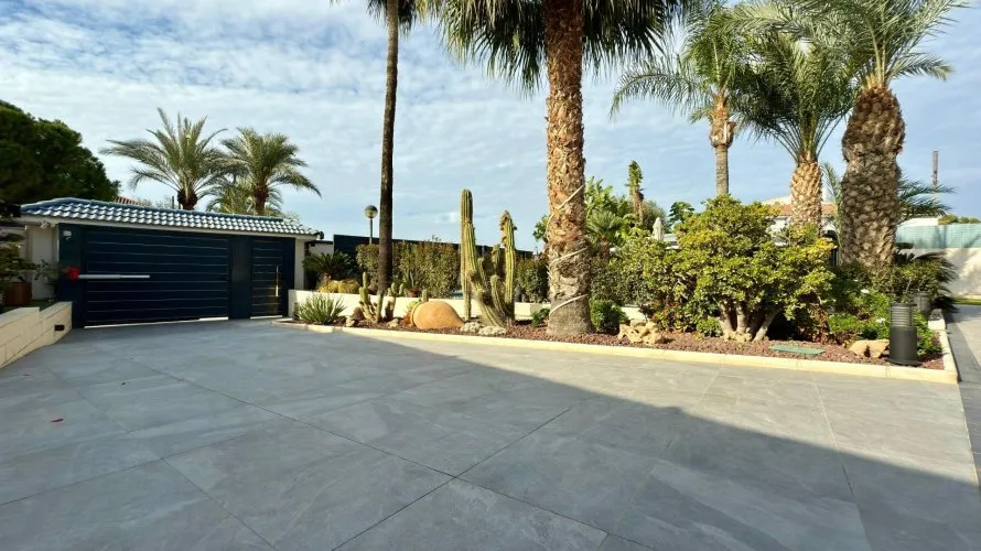 Villa de 5 dormitorios en San Juan, Spain No. 669 № 6
