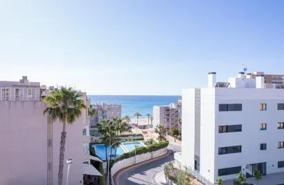 Apartamento de 3 dormitorios en El Campello, Spain No. 1143