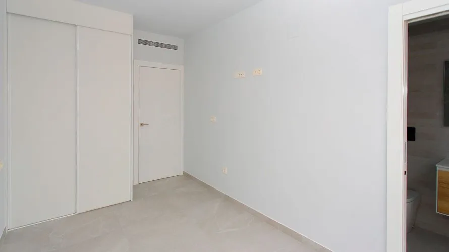 Apartamento de 88m² en Torrevieja, Spain No. 1069 № 15