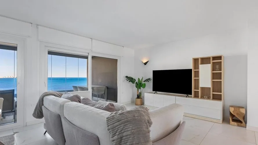 Apartamento de 2 dormitorios en Torrevieja, Spain No. 1192 № 22