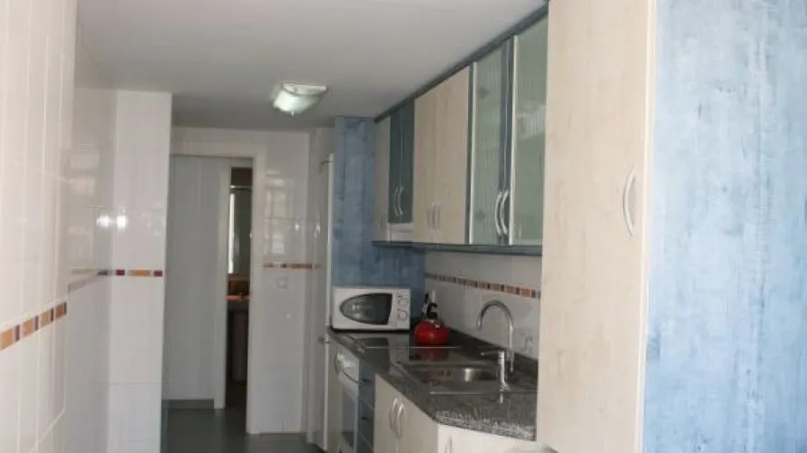 Apartamento de 3 dormitorios en Calpe, Spain No. 379 № 2