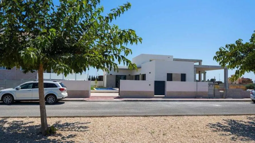 Villa de 3 dormitorios en Daya Nueva, Spain No. 275 № 22