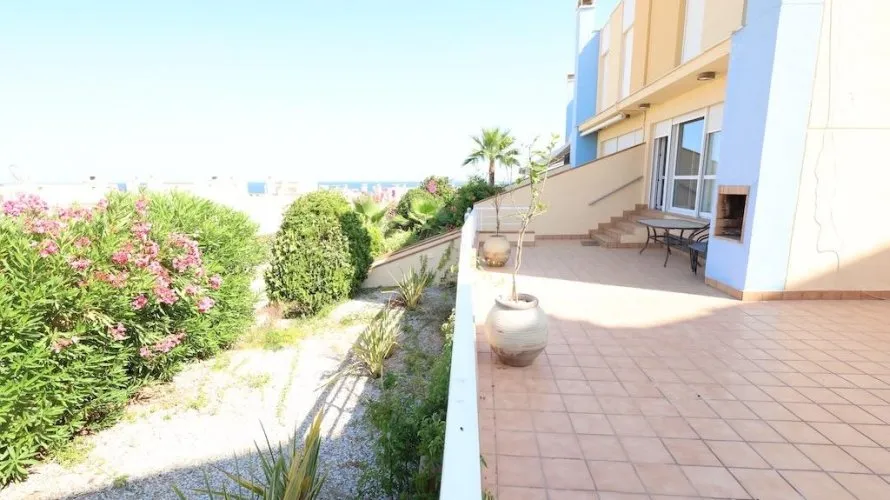 Сasa de 3 dormitorios en Cabo Roig, Spain No. 1410 № 15
