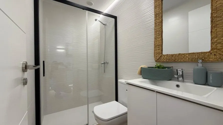 Apartamento de 3 dormitorios en Torrevieja, Spain No. 231 № 12