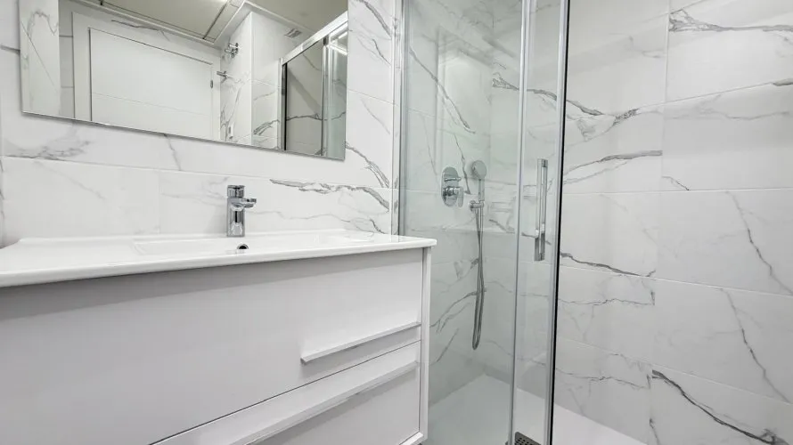 Apartamento de 2 dormitorios en Torrevieja, Spain No. 1000 № 20