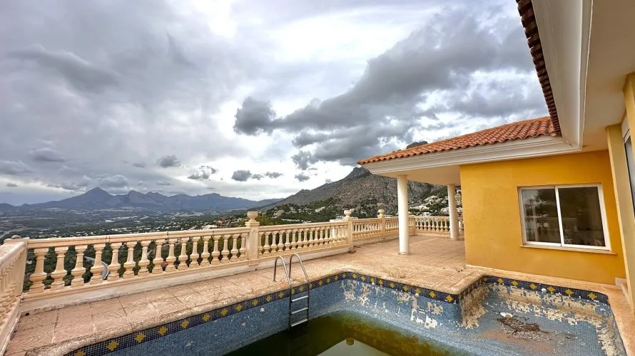 Villa de 5 dormitorios en Zona Altea Hills, Spain No. 498 № 3