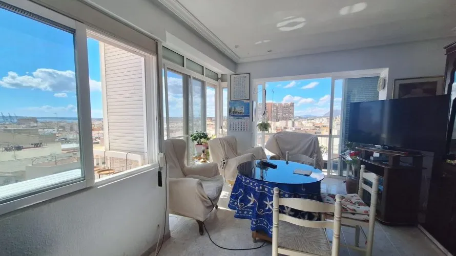 Apartamento de 3 dormitorios en San Blas, Spain No. 694 № 1