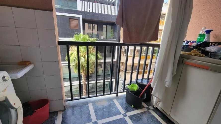 Apartamento de 1 dormitorio en Torrevieja, Spain No. 1040 № 14