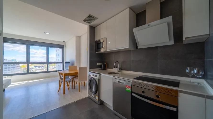 Apartamento de 1 dormitorio en Madrid, Spain No. 155 № 12